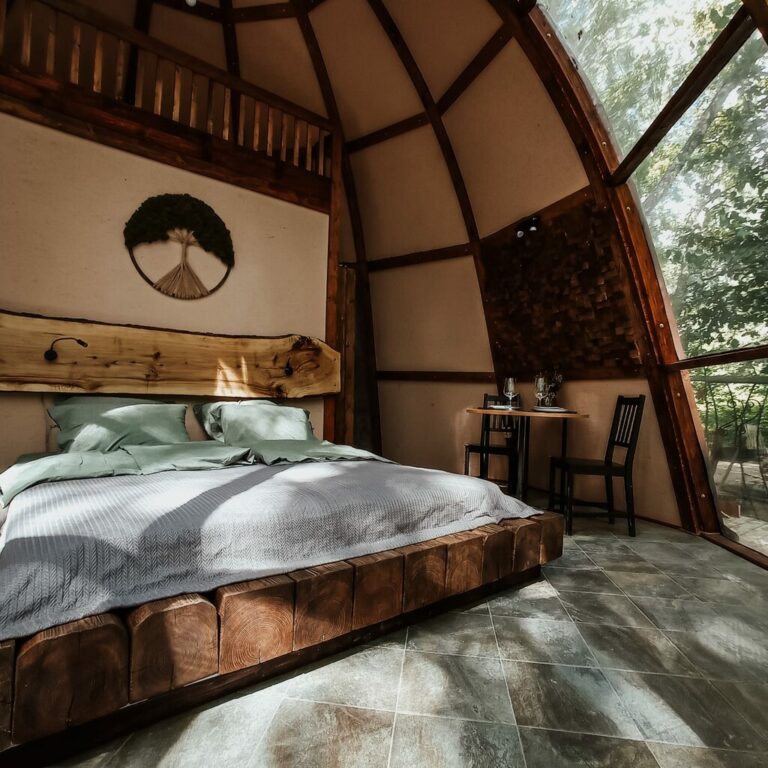 Глэмпинг Veлес glamp